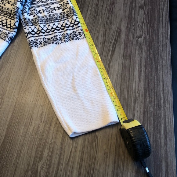 NorthStyle sweater - Picture 7 of 11